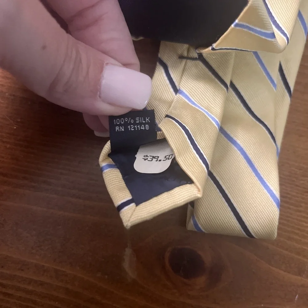 VTG Nautica 100% Silk Men's‎ Neck Tie Yellow Blue Stripe